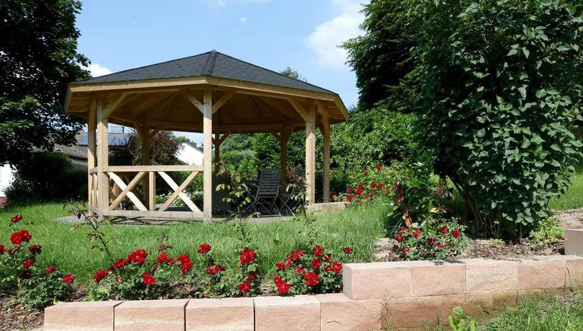 Lodge für 3 Personen, mit Ausblick und Terrasse sowie Garten in der Pfalz - 3