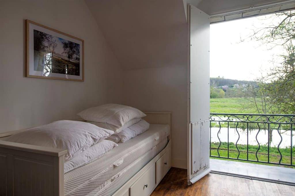 Four-Bedroom House in Gennes-Val-de-Loire, Région de Saumur