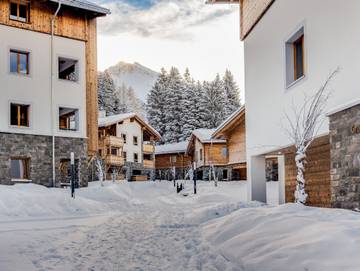 Hütte für 4 Personen, mit Terrasse und Garten sowie Sauna in der Lenzerheide