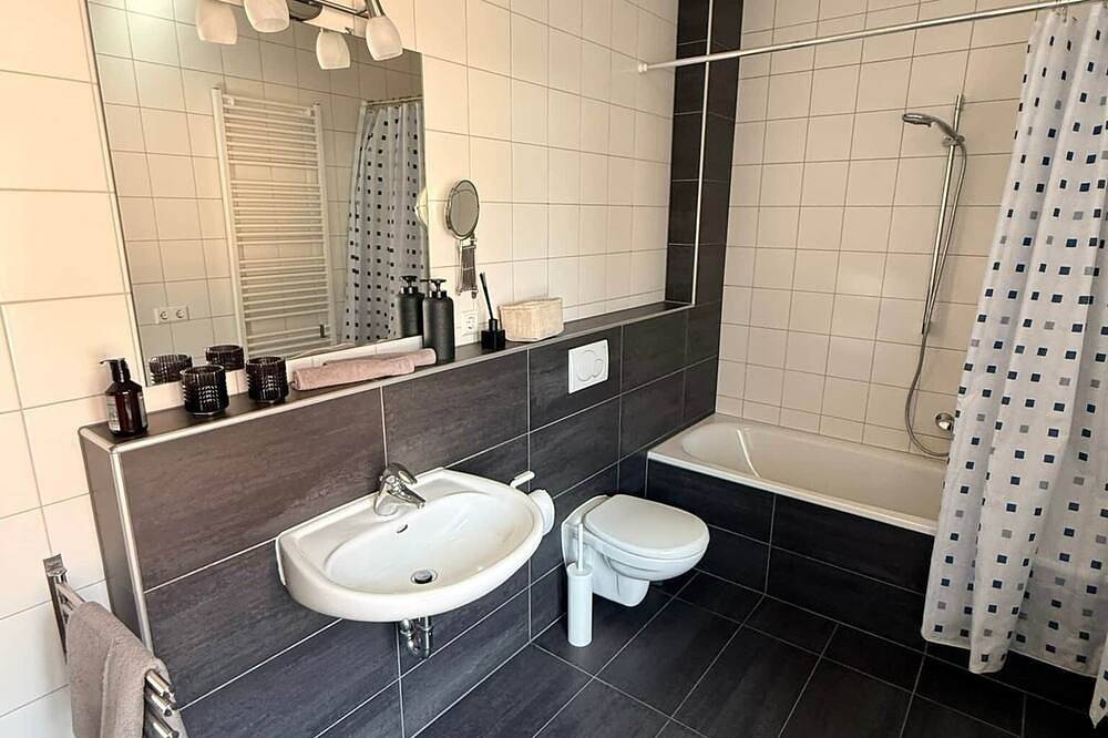 Ganze Wohnung, Der Kutscher · Schlössle Lodge am Rhein in Laufenburg, Hochschwarzwald