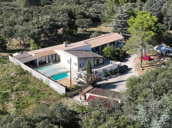 Location de vacances pour 5 personnes, avec piscine et terrasse, animaux acceptés à Parignargues - 3