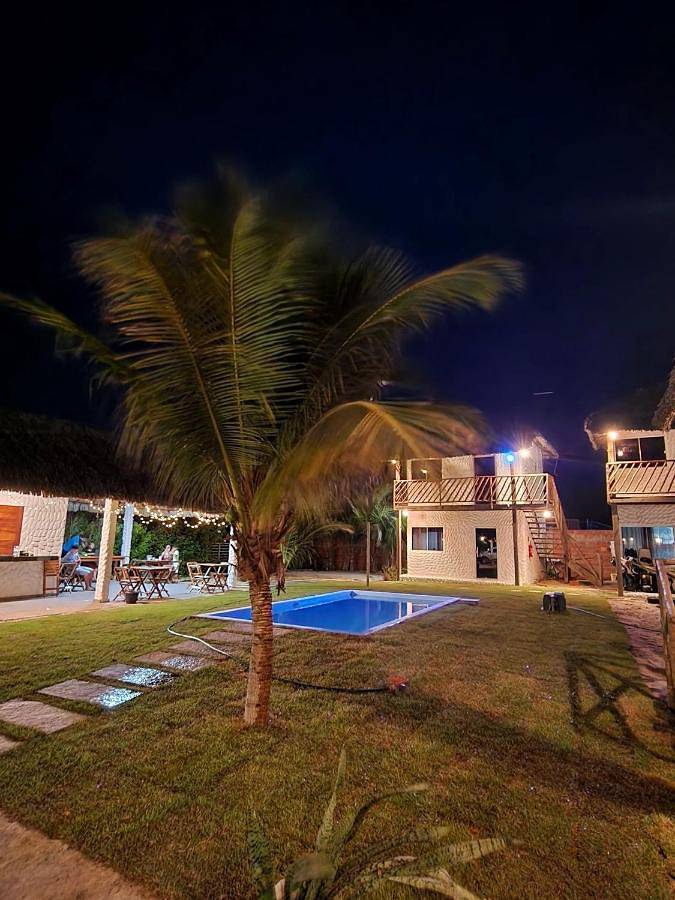 Lodge pour 3 personnes, avec balcon et piscine