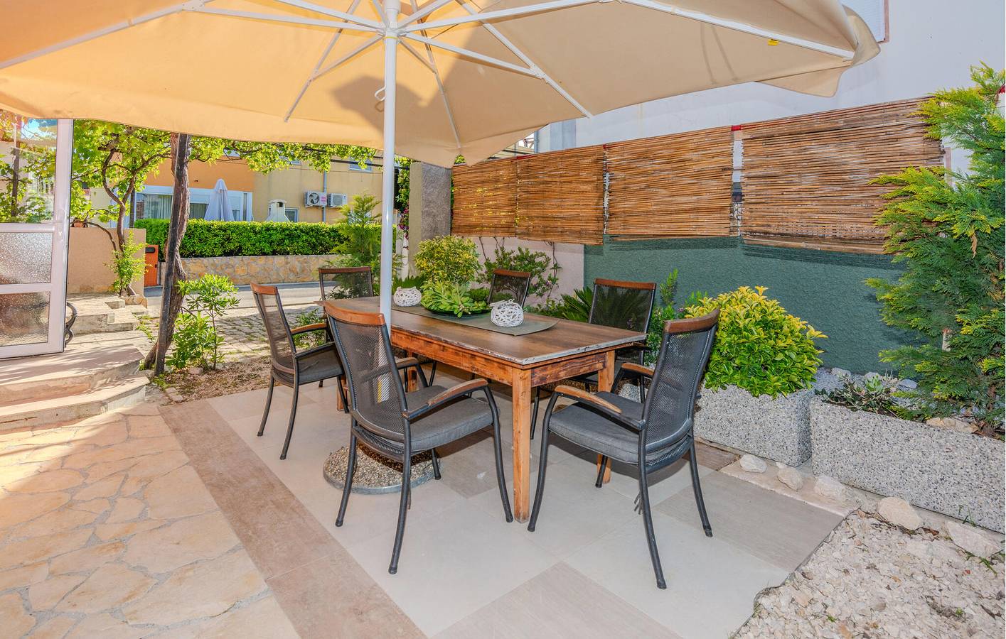 Ganze Ferienwohnung, Ferienwohnung für 4 Personen mit Terrasse in Nin, Zadar