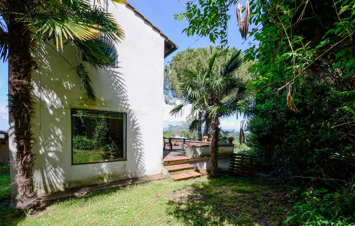 Modernes Apartment mit WiFi, AC, Pool, Parkplatz | Nähe Restaurants & Fluss in Palaia, Pisa Provinz