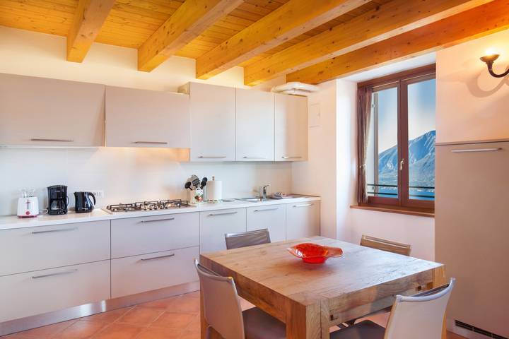 Gîte pour 4 personnes, avec balcon et vue sur le lac à San Zeno di Montagna - 4
