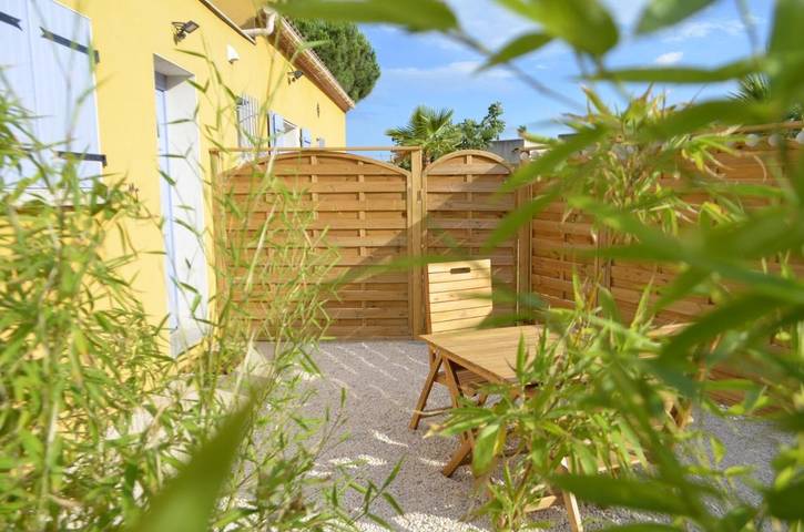 Gîte pour 2 personnes, avec terrasse à Vias - 4