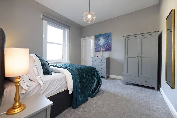 Entire apartment, Stylish George Street Apartment in Peebles, Scottish Borders