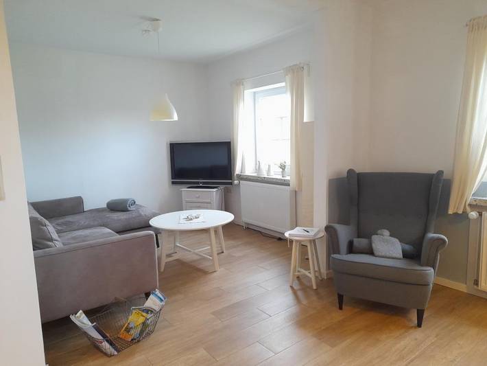 Ferienhaus für 4 Personen, mit Terrasse in Berumbur - 2