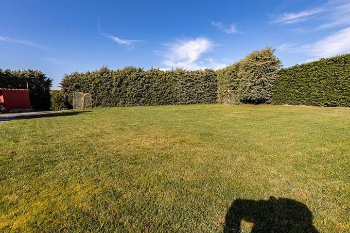 Casa de vacaciones para 16 personas, con terraza además de jardín y piscina, Se admiten mascotas en Comarca de Ávila - 3