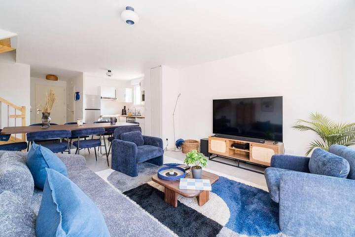 Location de vacances pour 10 personnes, avec terrasse à Saint-Jean