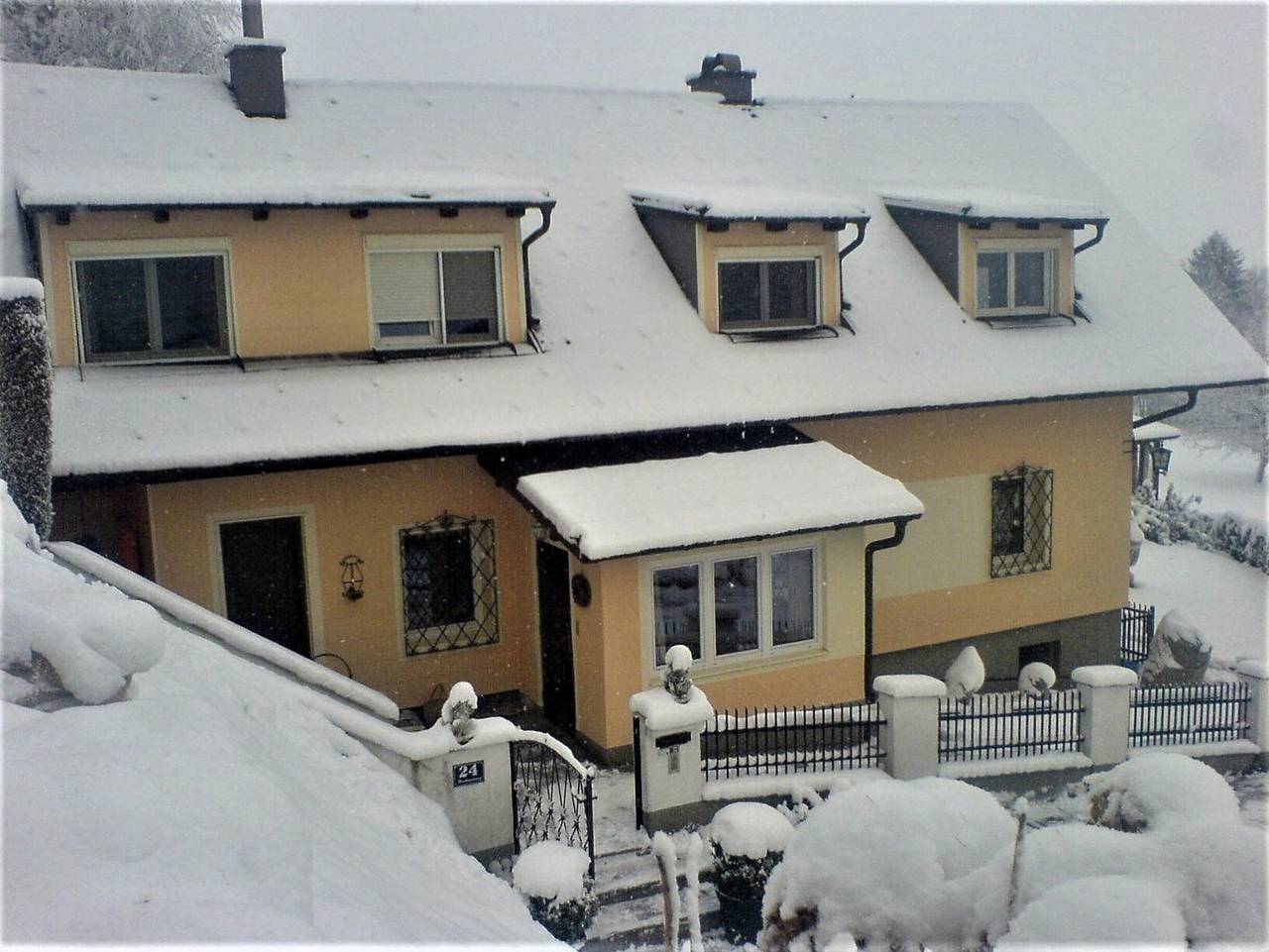 Ganze Ferienwohnung, Appartement Ferienwohnung Bilek - Ferienwohnung mit 1 Schlaf- u. Wohzimmer in Gmunden, Traunviertel