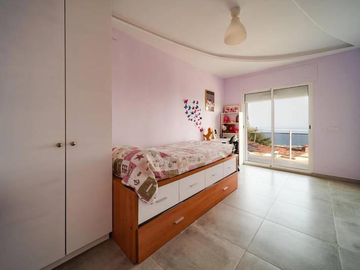 Casa rural para 8 personas, con vistas y piscina además de sauna y jardín, Se admiten mascotas en Maresme - 2