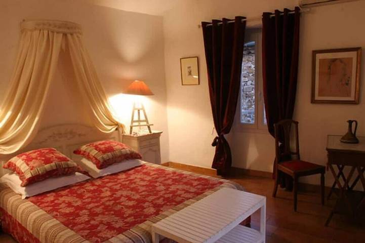 Location de vacances pour 6 personnes, avec jacuzzi ainsi que jardin et sauna, animaux acceptés à Saint-Sébastien-d'Aigrefeuille - 2