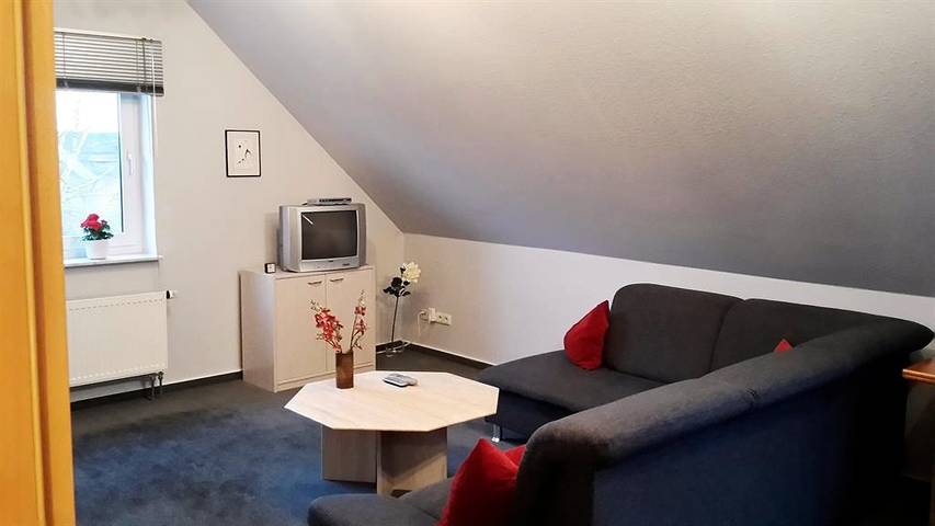 Ganze Ferienwohnung, Fewo, 2 Schlafräume, 1-6 Pers. in Meinersen, Landkreis Gifhorn