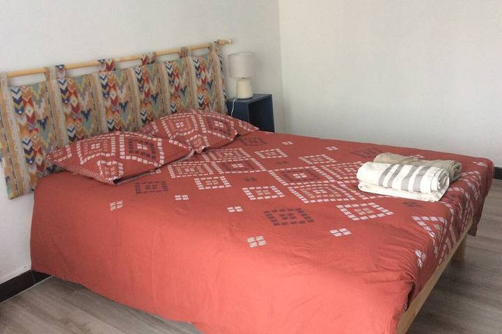 Gîte pour 4 personnes, avec balcon dans Le Mourillon - 2