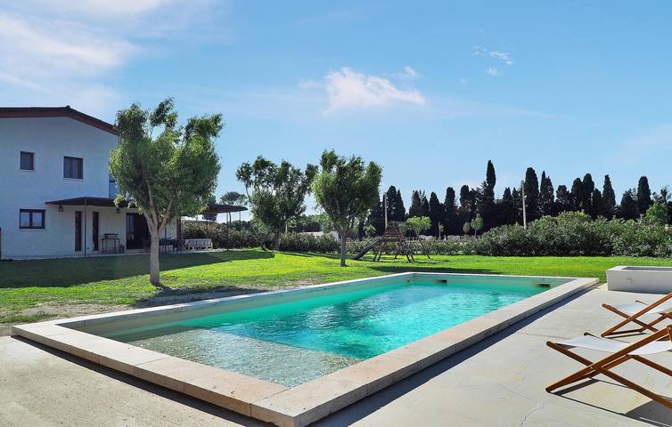 Location de vacances pour 4 personnes, avec terrasse à Maillane - 3