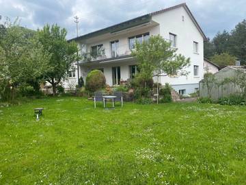 Gîte pour 5 personnes, avec balcon à Steinen