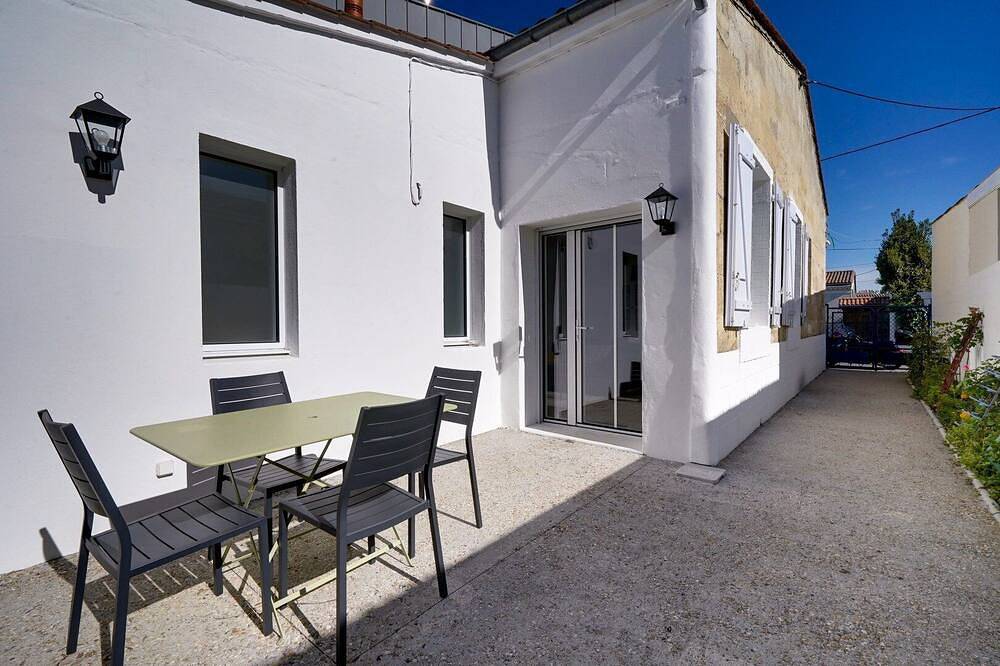 Lovely house Bordeaux Cenon with garden in Cenon, Bordeaux region