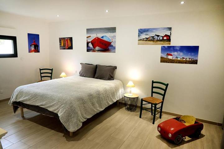 Chambre d’hôte pour 4 personnes, avec Terrasse et Jardin