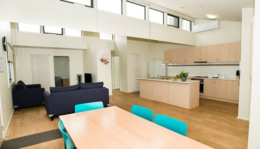 Holiday rental for 6 people in Ballarat