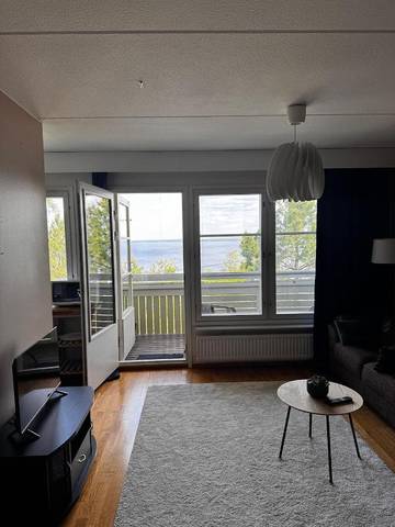 Gîte pour 2 personnes, avec balcon et vue sur le lac, animaux acceptés dans Tampere