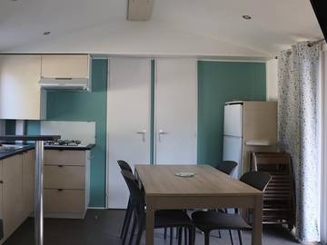 Camping für 9 Personen in La Chaize-Giraud, Loire-Tal, Bild 2