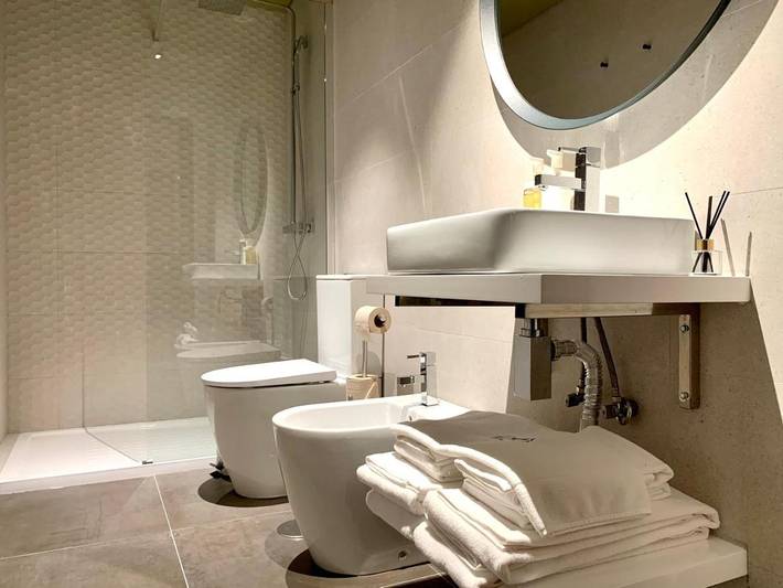 Location de vacances pour 3 personnes, avec jardin ainsi que vue et piscine à Mirandela - 3