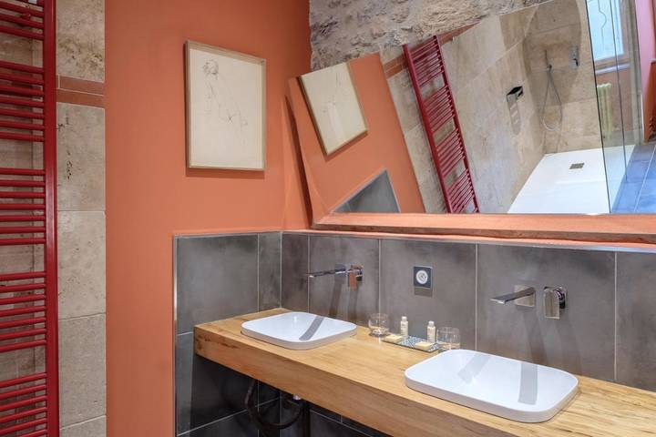 Hôtel pour 2 personnes, avec terrasse ainsi que jardin et vue à Caunes-Minervois - 4