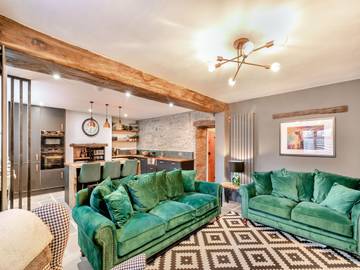 Holiday Rental for 8 People in Tideswell, Peak District, Photo 4