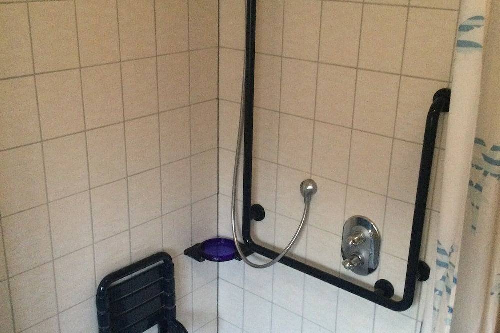 Ganze Wohnung, Nichtraucher Ferienwohnung, im schönen Weinlandkreis Kitzingen in Prichsenstadt, Fränkisches Weinland