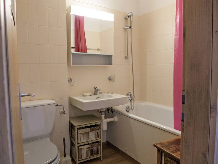 Gîte pour 2 personnes, avec sauna et balcon à Crans-Montana - 4