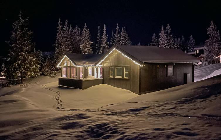 Ferienhaus für 8 Personen mit Terrasse in Skeikampen, Gausdal