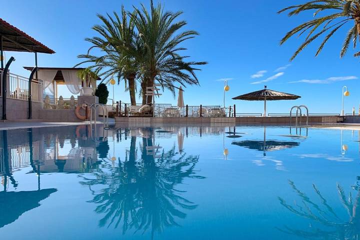 Hôtel pour 2 personnes, avec piscine et jardin - 1