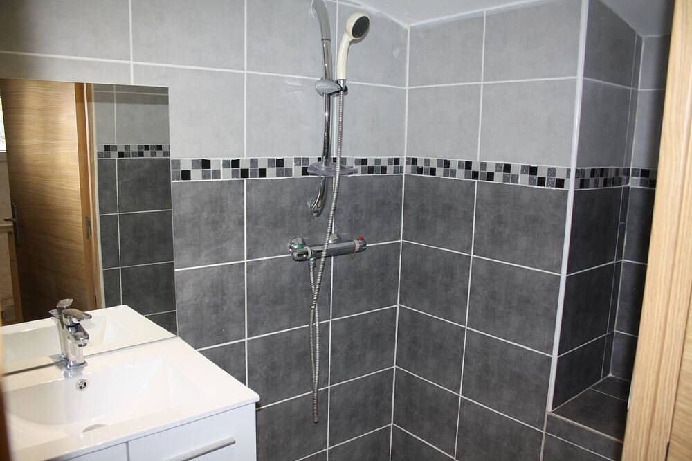 House Sunny, Quiet Beach 300M in Carry-le-Rouet, Istres region