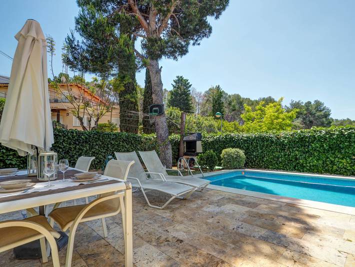 Casa rural para 6 personas, con Balcón y Terraza además de Jardín y Piscina en San Pedro de Ribas - 3