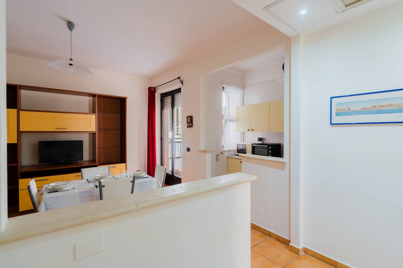 Appartement entier, Appartement 'Grazioso' avec balcon et climatisation in Gallipoli, Golfe de Tarente