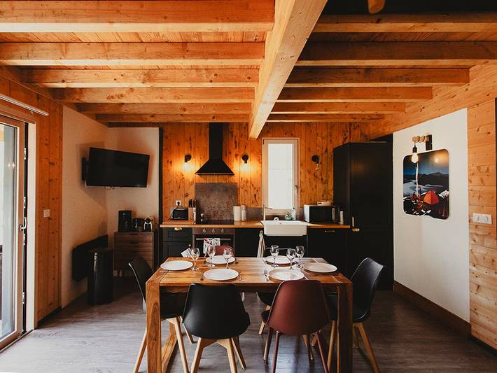 Gîte pour 6 personnes, avec Terrasse à Sailhan