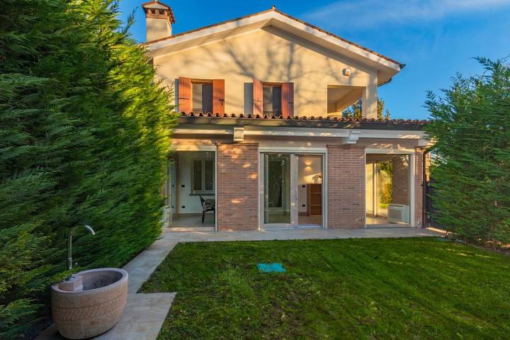 Gîte pour 5 personnes, avec jardin, animaux acceptés à Zero Branco - 2