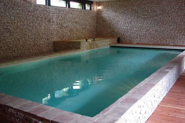 Maison de vacances pour 11 personnes, avec Balcon ainsi que Jardin et Piscine dans Gorges de l’Ardèche