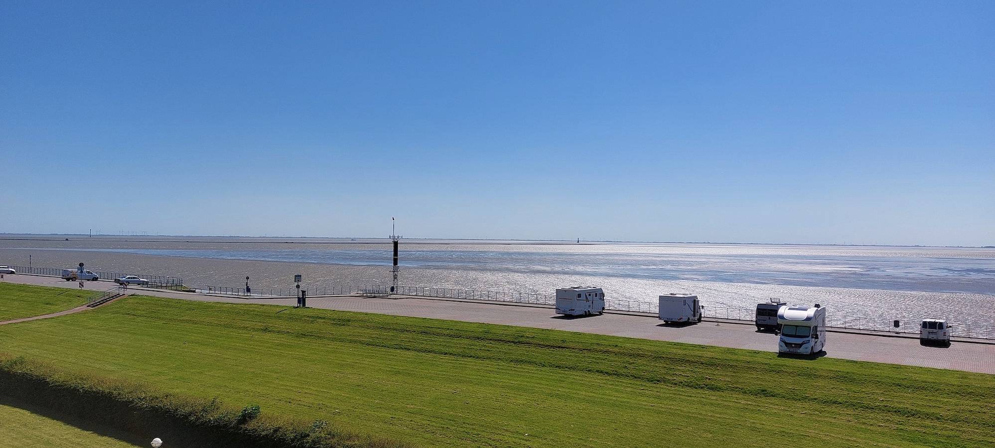 Ganze Ferienwohnung, Exklusive Ferienwohnung am Südstrand mit Wintergarten, Balkon & Meerblick | Wohnung 22 in Südstrand (gebührenfrei), Wilhelmshaven