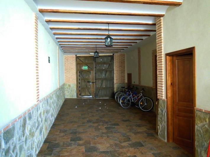 Casa rural para 10 personas, con vistas y piscina además de terraza y jardín en Campo de Montiel - 2