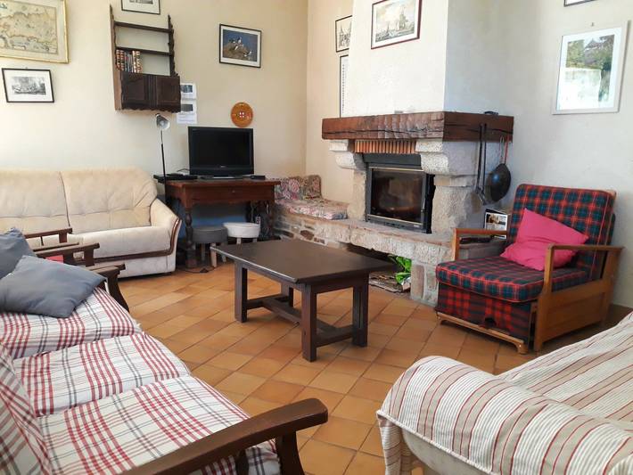 Gîte pour 15 personnes, avec jardin à Trédarzec - 4