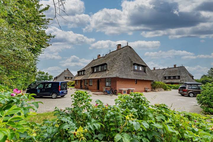 Ganze Wohnung, Ruhiges App. unter Reet für bis 4 Personen mit viel Charme und Liebe zum Detail in Nordfriesische Inseln (Schleswig-Holstein) (Schleswig-Holstein), Wenningstedt