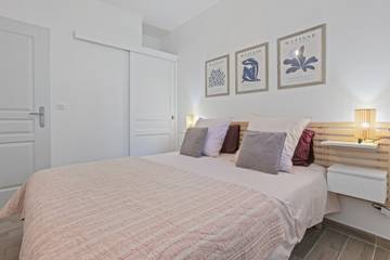 Chambre D’hôte pour 4 Personnes dans Le Val, Région de Brignoles, Photo 3