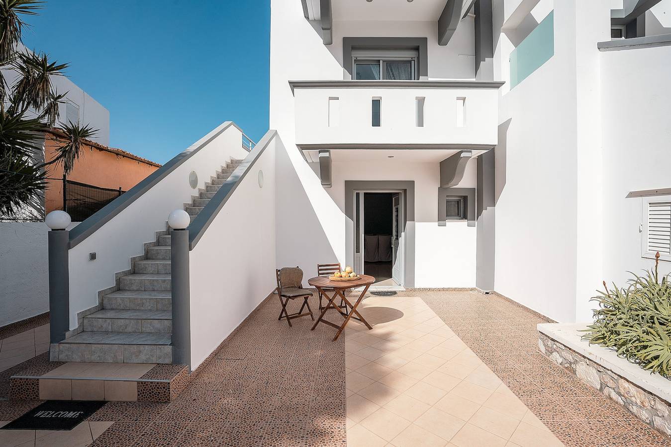 Appartement entier, Maison de vacances 'Blue Pearl Apolakkia 1' avec piscine commune, terrasse partagée et Wi-Fi in Rhodes