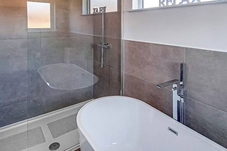 Alojamiento de 3 habitaciones en Newbury in Greenham, Berkshire