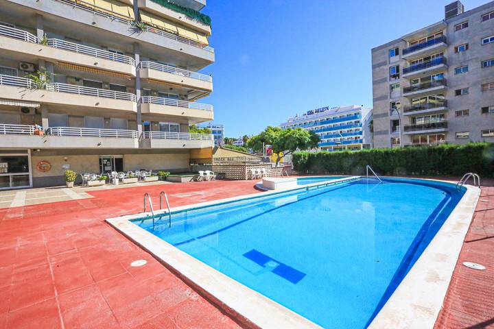 Apartamento para 4 personas, con terraza en Salou