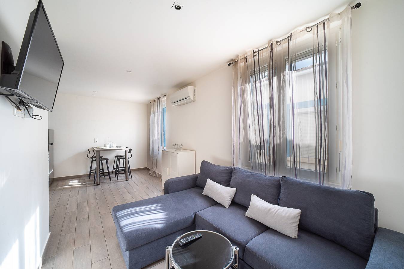 Appartement entier, Villa Welcom 2 - 3 min à pied de la plage in Canet-en-Roussillon, Côte d'Améthyste