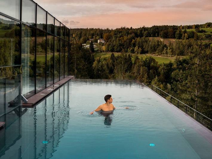 Hotel für 4 Personen, mit Ausblick und Balkon sowie Garten, mit Haustier - 1