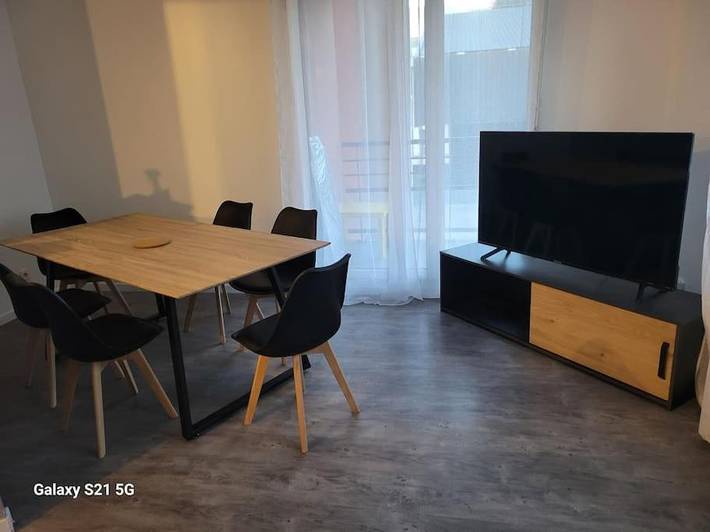 Gîte pour 6 personnes, avec balcon et vue dans La Plaine Saint-Denis